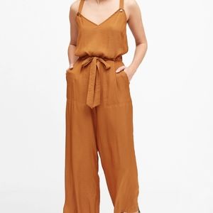 Gorgeous NWOT Utility jumpsuit